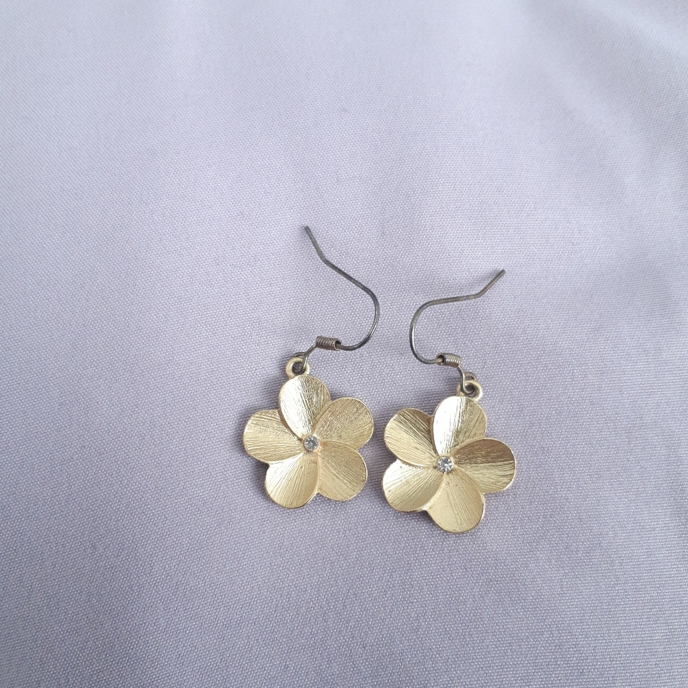 Sweet Flower Earrings
